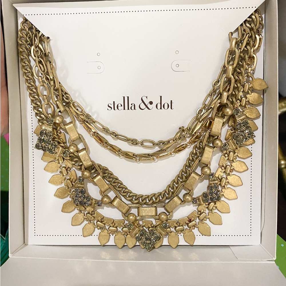 Stella & Dot Sutton Necklace - Gold